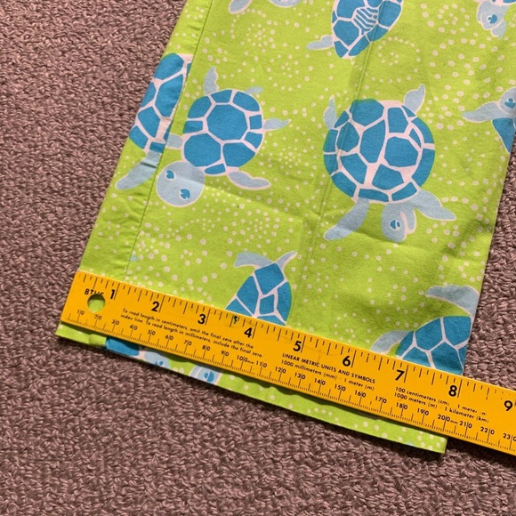 Vintage Lilly Pulitzer Pants 4 Green Turtle Print White Label Stretch Capri - Picture 7 of 12